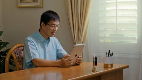 Come Out of the Desolate Temple to Look for the Lord’s Footsteps