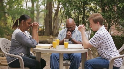 Know in 3 Minutes How to Get Your Prayers Listened by God